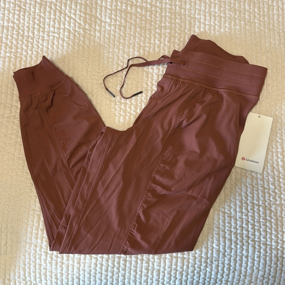 🤎🧡Lululemon Dance Studio Mid-Rise Jogger in Ancient Copper 🧡🤎 - Picture 5 of 11